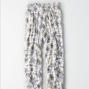 American Eagle Outfitters Floral Pants